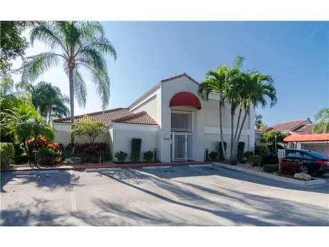 7342 Pinewalk Drive S Margate FL 33063