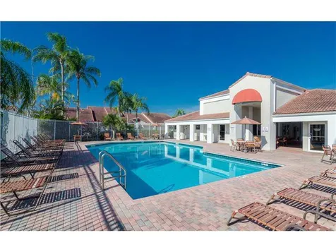 7342 Pinewalk Drive S Margate FL 33063