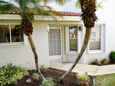 7342 Pinewalk Drive S Margate FL 33063