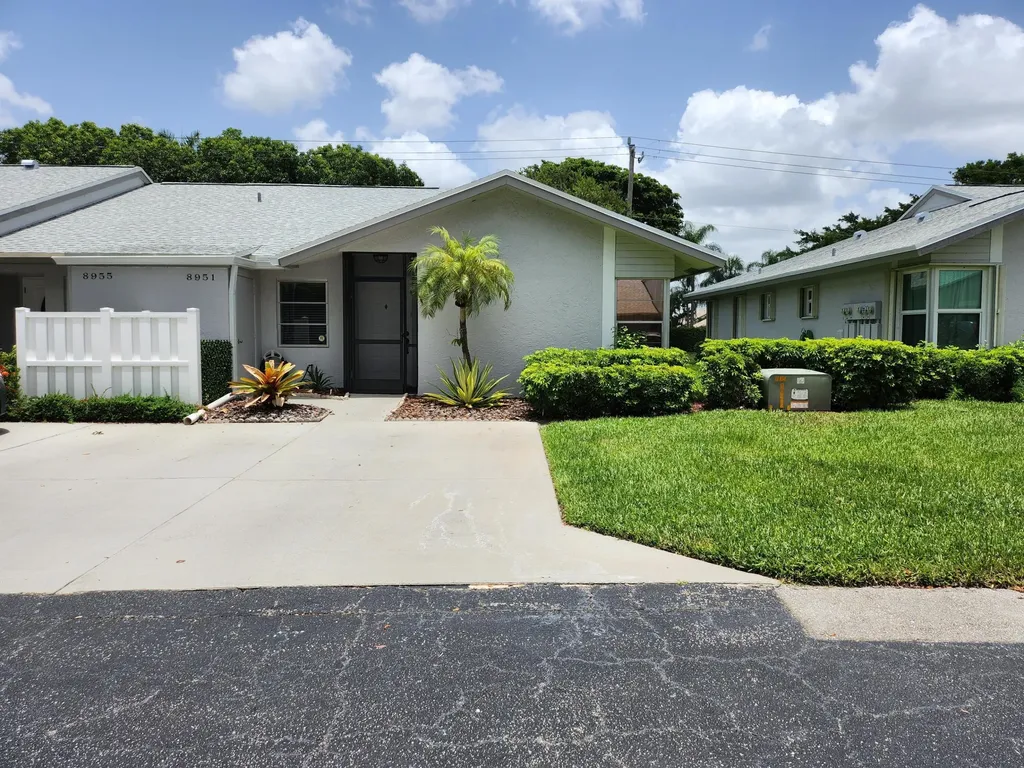8951 Sunnywood Place Boca Raton FL 33496