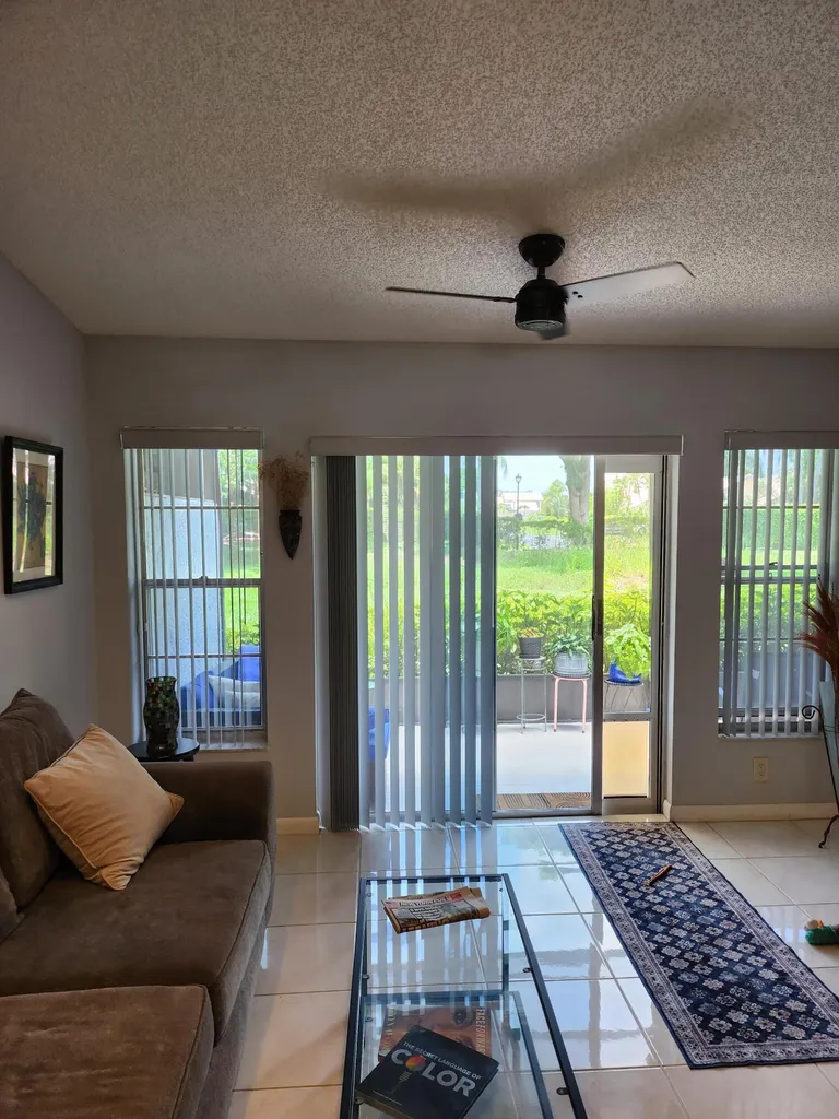 8951 Sunnywood Place Boca Raton FL 33496