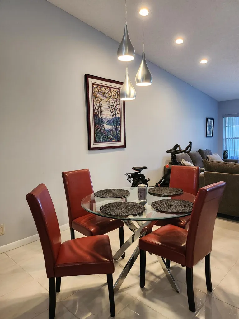 8951 Sunnywood Place Boca Raton FL 33496