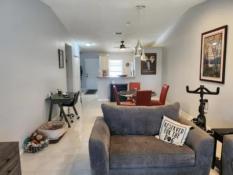 8951 Sunnywood Place Boca Raton FL 33496