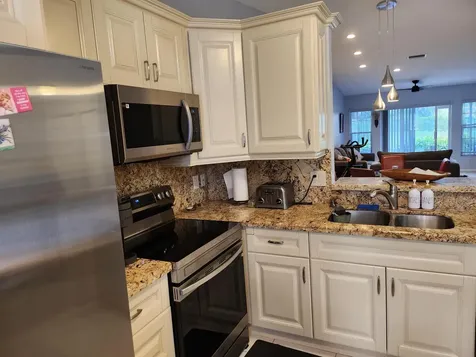 8951 Sunnywood Place Boca Raton FL 33496