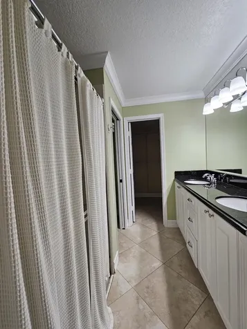 7526 Pinewalk Drive S Margate FL 33063
