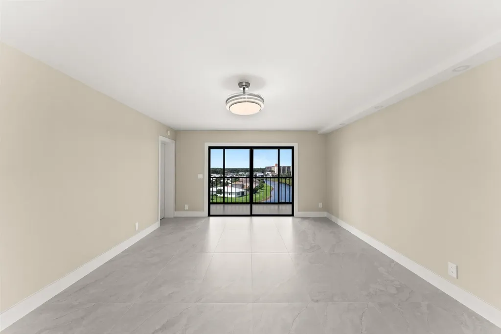 14476 Amberly Lane Delray Beach FL 33446