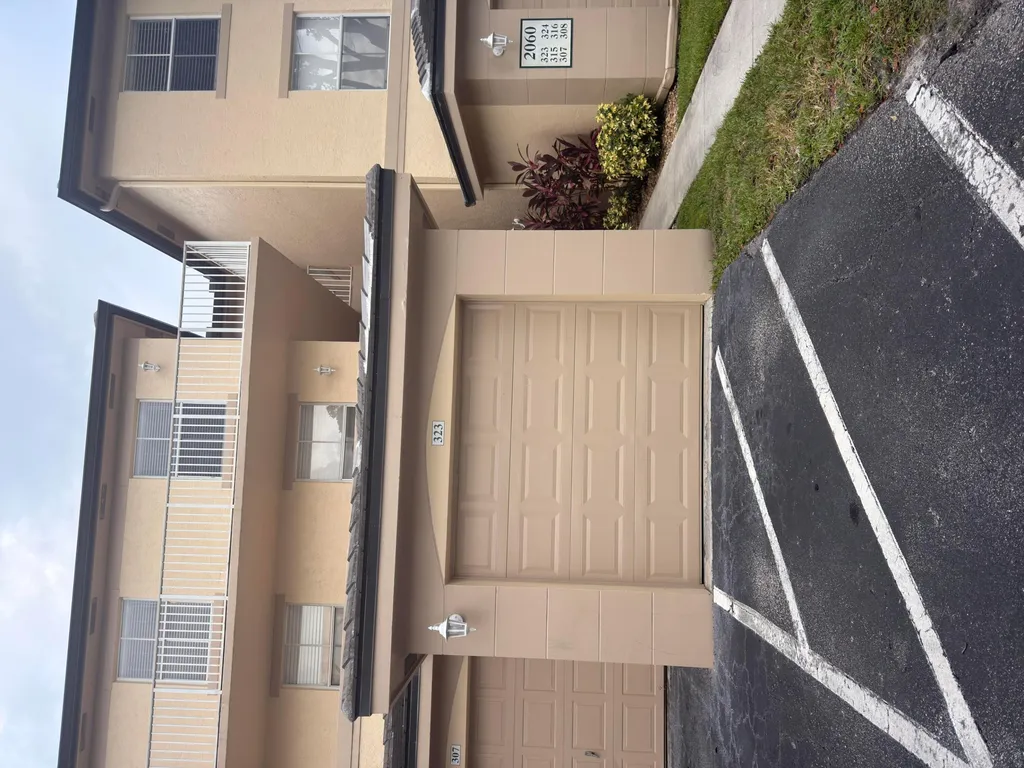 2060 Greenview Shores Boulevard Wellington FL 33414