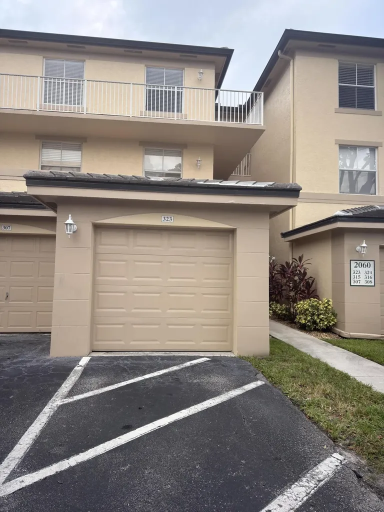 2060 Greenview Shores Boulevard Wellington FL 33414