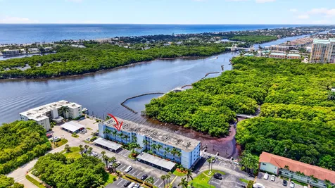 689 NE 6th Court Boynton Beach FL 33435