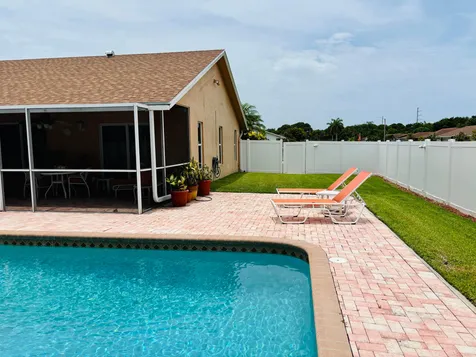 1076 SW 26th Terrace Deerfield Beach FL 33442