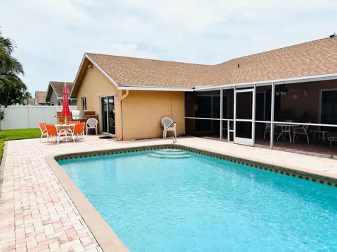 1076 SW 26th Terrace Deerfield Beach FL 33442