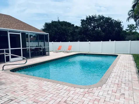 1076 SW 26th Terrace Deerfield Beach FL 33442