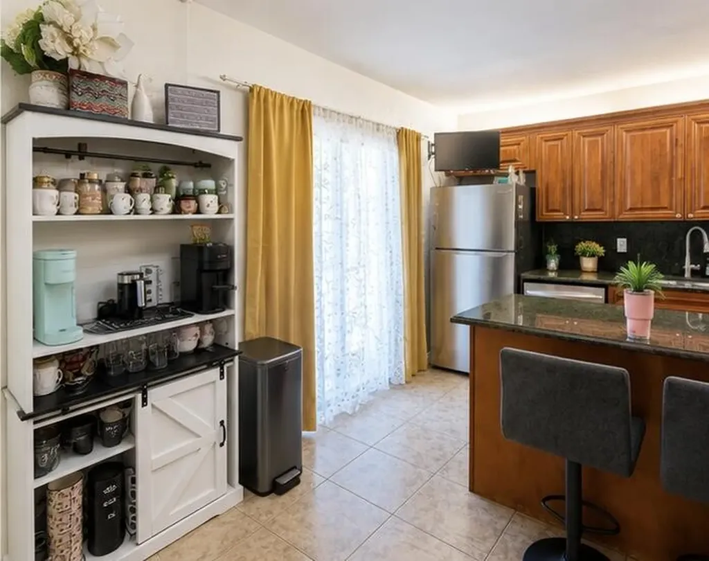 215 Lake Arbor Drive Palm Springs FL 33461