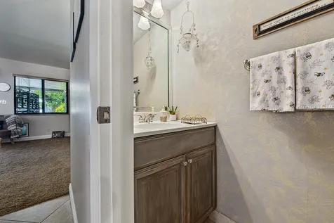 2130 NE 9th Avenue Wilton Manors FL 33305