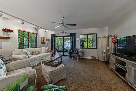 2130 NE 9th Avenue Wilton Manors FL 33305