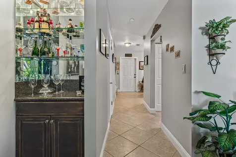 2130 NE 9th Avenue Wilton Manors FL 33305