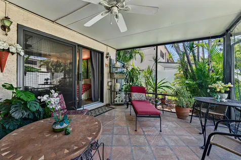 2130 NE 9th Avenue Wilton Manors FL 33305