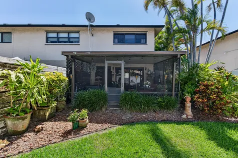 2130 NE 9th Avenue Wilton Manors FL 33305