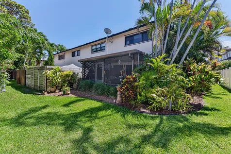 2130 NE 9th Avenue Wilton Manors FL 33305