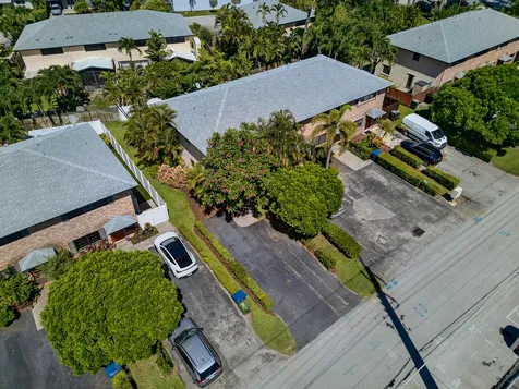 2130 NE 9th Avenue Wilton Manors FL 33305
