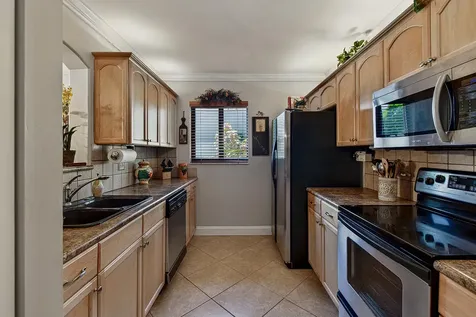 2130 NE 9th Avenue Wilton Manors FL 33305