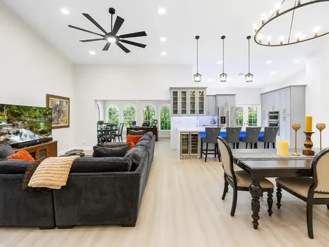 2075 NW 127th Terrace Coral Springs FL 33071
