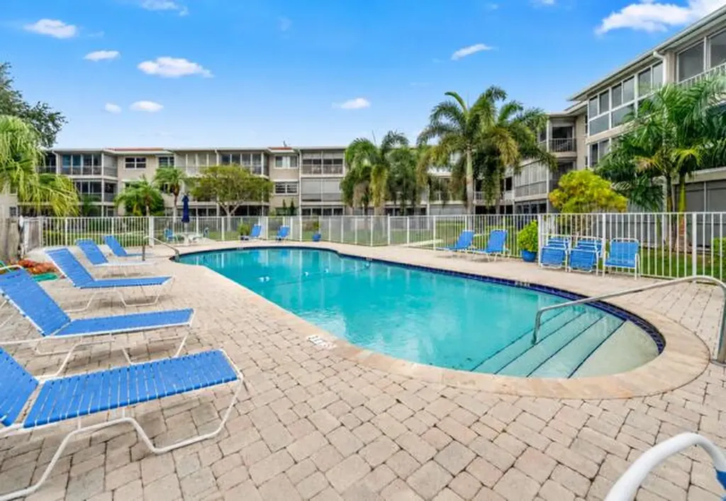 900 SW 12th Street Fort Lauderdale FL 33312