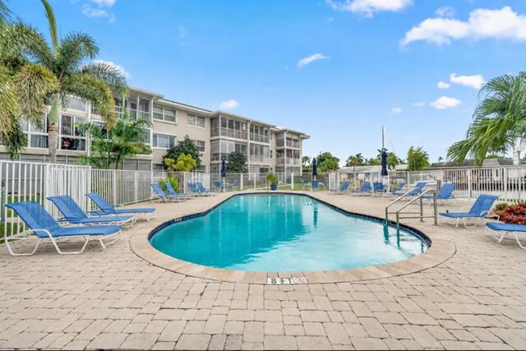 900 SW 12th Street Fort Lauderdale FL 33312