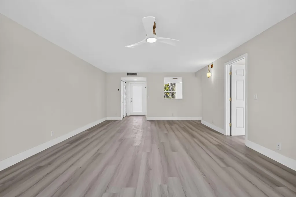 7 Willowbrook Lane Delray Beach FL 33446