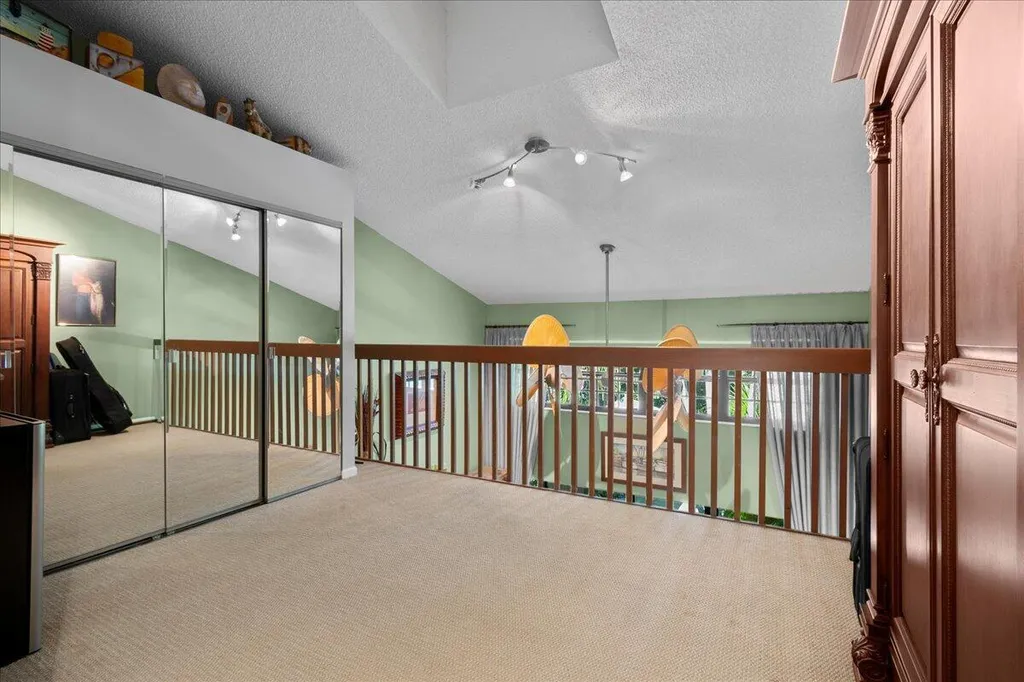 2379 Treasure Isle Drive Palm Beach Gardens FL 33410