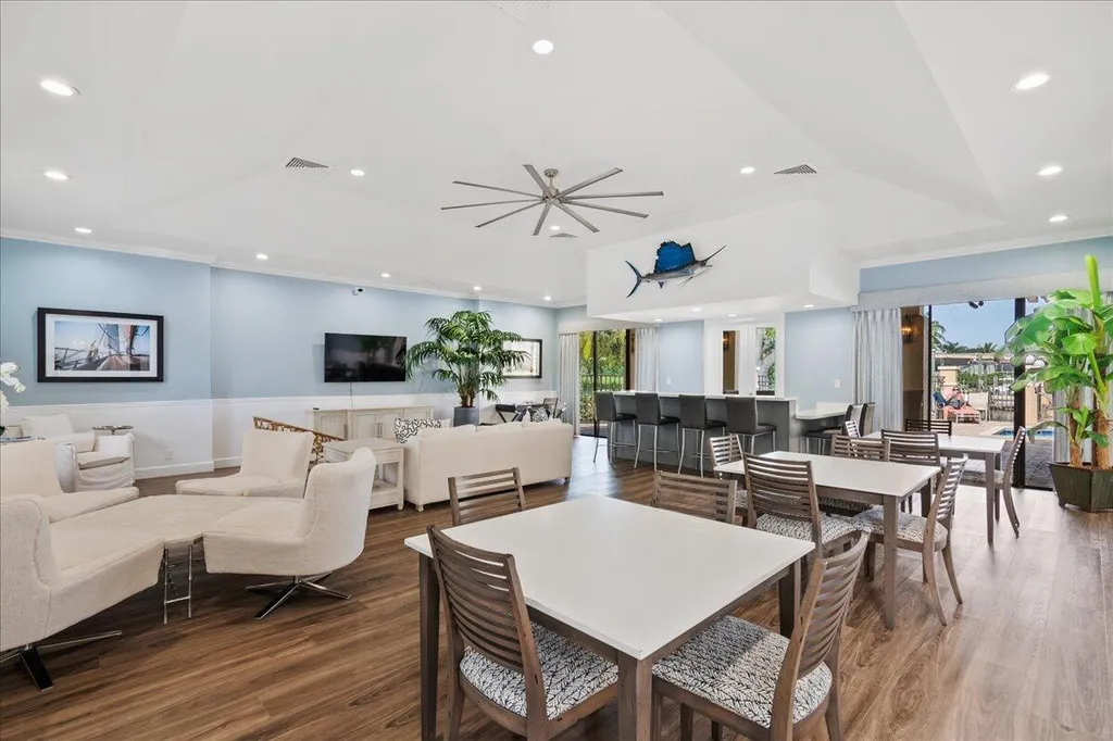 2379 Treasure Isle Drive Palm Beach Gardens FL 33410