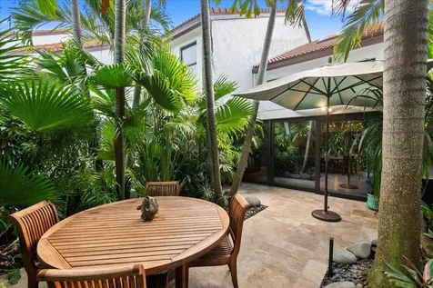2379 Treasure Isle Drive Palm Beach Gardens FL 33410