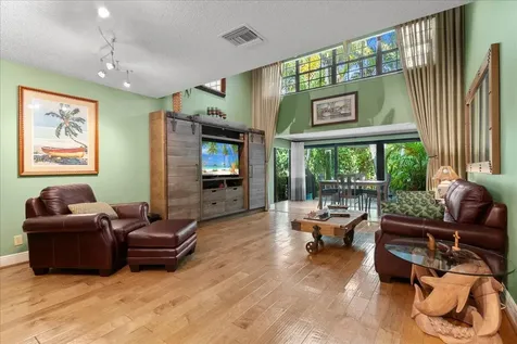 2379 Treasure Isle Drive Palm Beach Gardens FL 33410