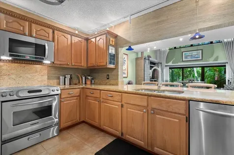 2379 Treasure Isle Drive Palm Beach Gardens FL 33410