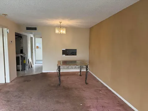 3090 NW 46th Avenue Lauderdale Lakes FL 33313