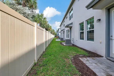 1807 SE Ocean Cove Way Stuart FL 34996