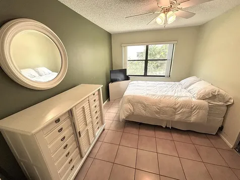 301 N Pine Island Road Plantation FL 33324