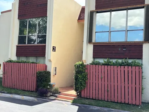 301 N Pine Island Road Plantation FL 33324