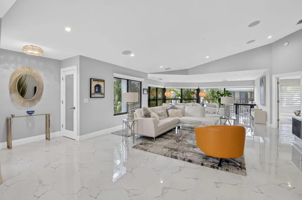 7665 Glendevon Lane Delray Beach FL 33446