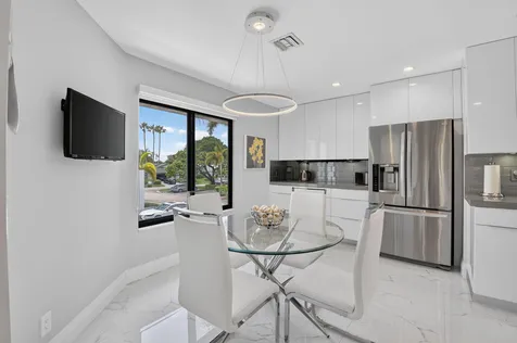 7665 Glendevon Lane Delray Beach FL 33446