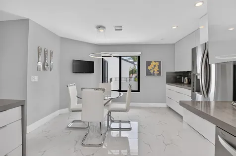 7665 Glendevon Lane Delray Beach FL 33446