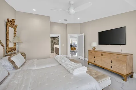 7665 Glendevon Lane Delray Beach FL 33446