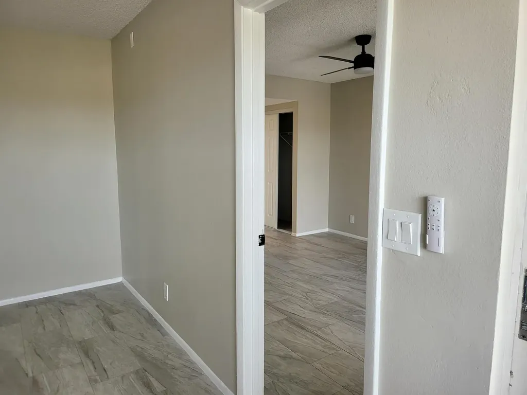 1562 SE Royal Green Circle Port St Lucie FL 34952