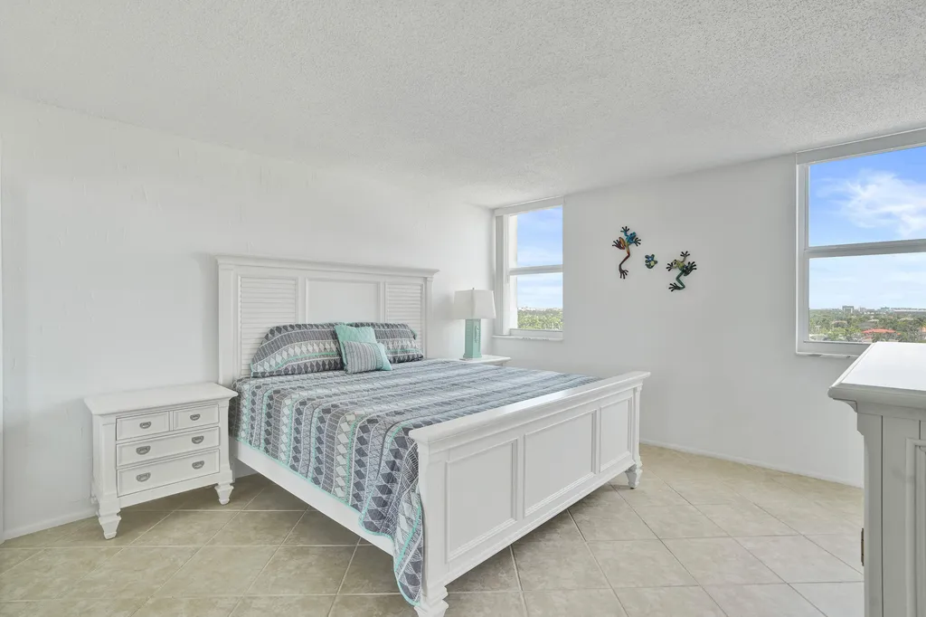 2881 NE 33rd Court Fort Lauderdale FL 33306