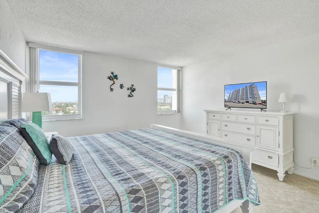 2881 NE 33rd Court Fort Lauderdale FL 33306