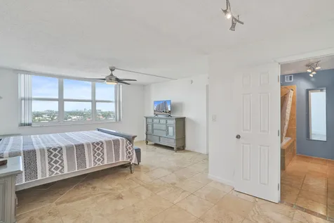 2881 NE 33rd Court Fort Lauderdale FL 33306