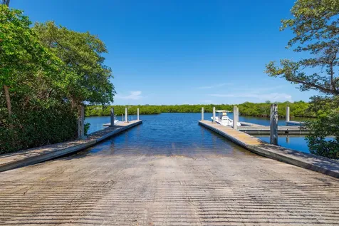 8173 SE Carlton Street Hobe Sound FL 33455