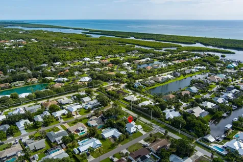 8173 SE Carlton Street Hobe Sound FL 33455