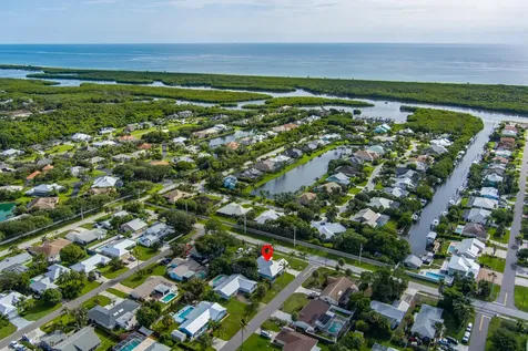8173 SE Carlton Street Hobe Sound FL 33455