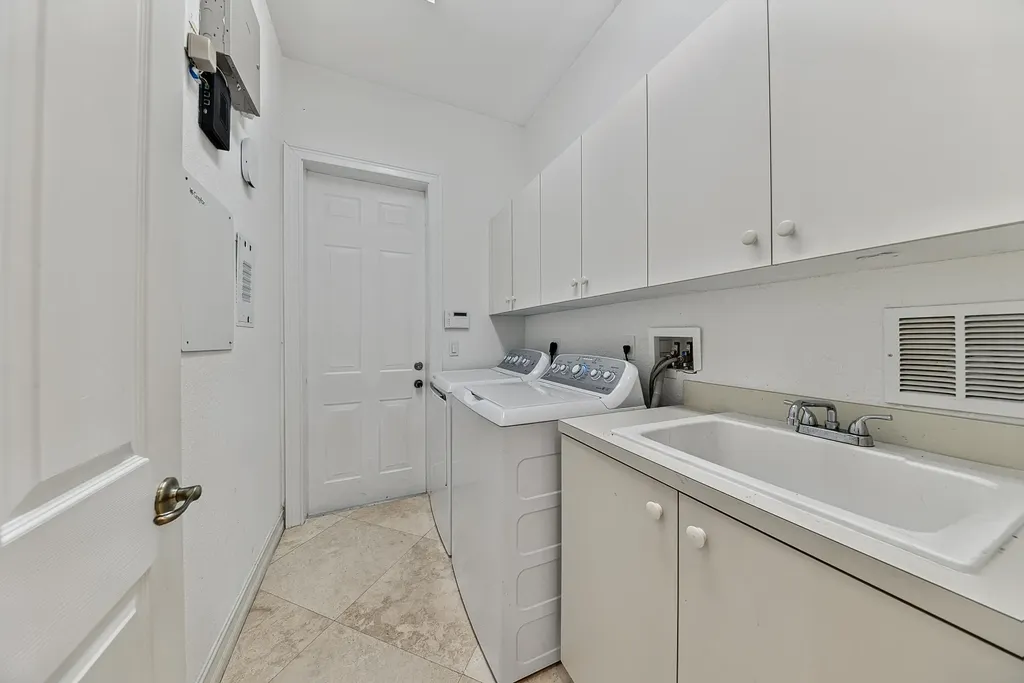 7233 NW 123rd Avenue Parkland FL 33076